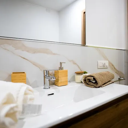 Casa Magicolata Апартаменты *